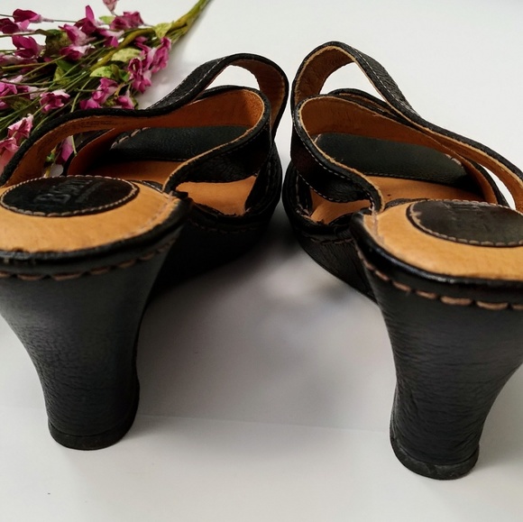 🆕Born | Leather Wedge Slide (Woman) - Picture 3 of 8